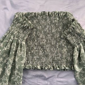 Windsor off the shoulder crop top